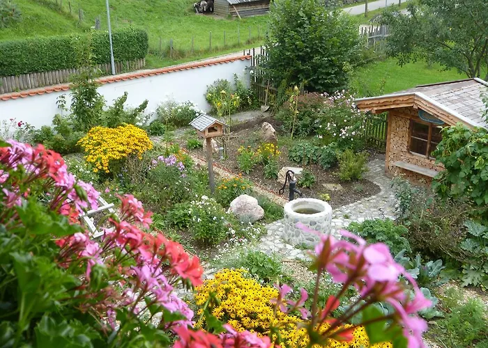 Suzanne\'S B&B & Gardens
