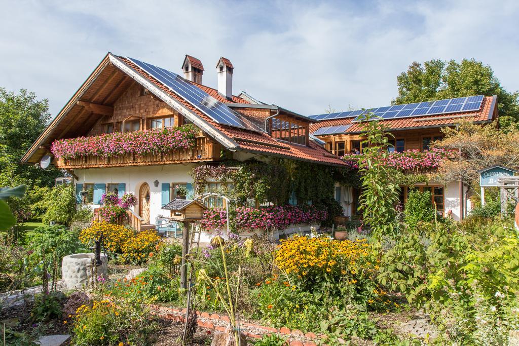 Suzanne's & Gardens
